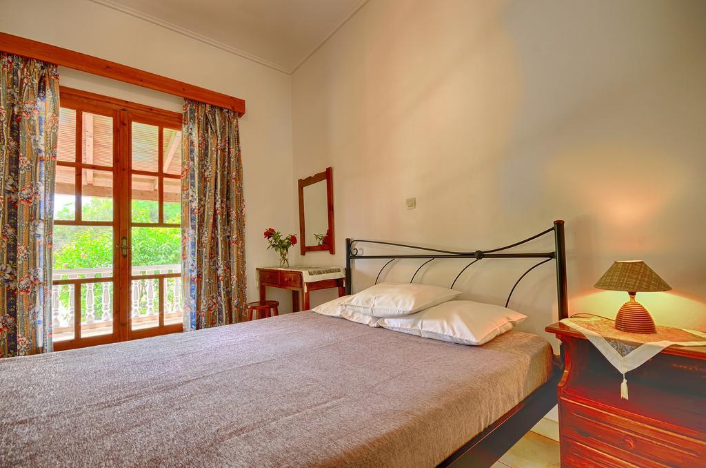 Andriani-michalis Studios Apartment Vasilikos (Zakynthos)
